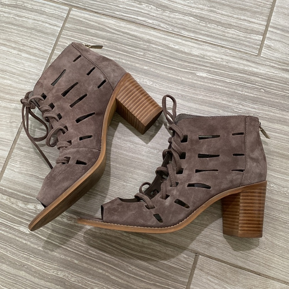 Vince Camuto Tressa lace up heeled sandal stone taupe